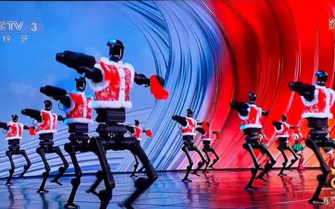 机器人广场舞赛（机器人广场舞赛车视频）