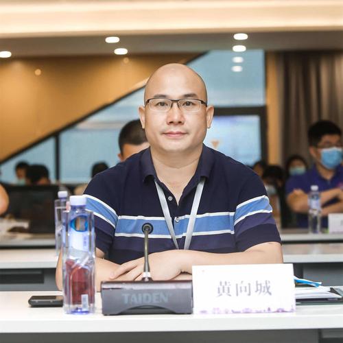 数字经济论坛(数字经济论坛暨长三角校友企业论坛成立秀米通知)