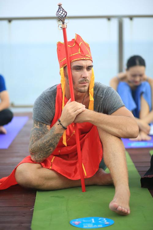 发呆大赛冠军(发呆选手)