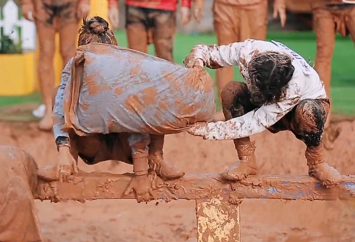 枕头大战世锦赛（枕头大战哪个国家）