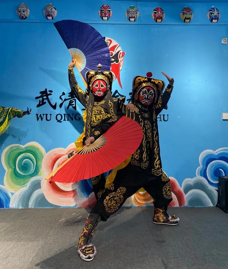 川剧变脸奶茶(关于川剧变脸的解说)