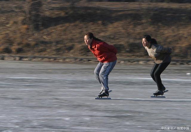 为什么冰是滑的？（冰为什么光滑）