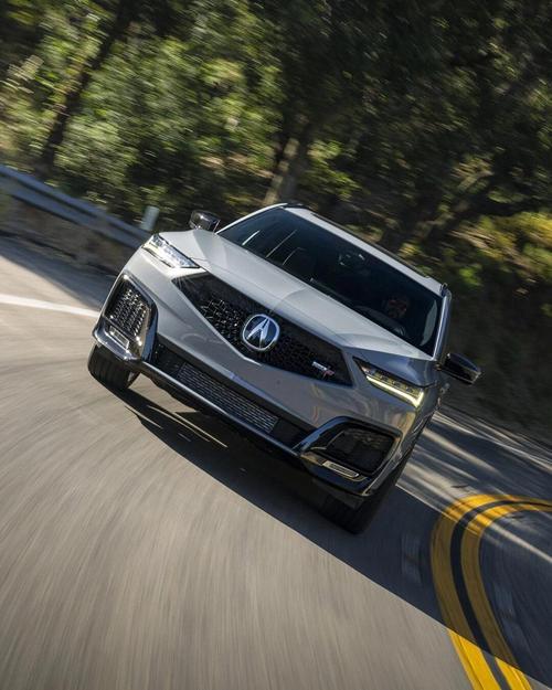 讴歌汽车报价(讴歌汽车报价suv车)