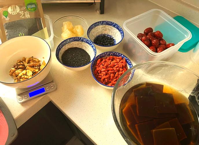 固元膏的做法视频(固元膏怎样做)